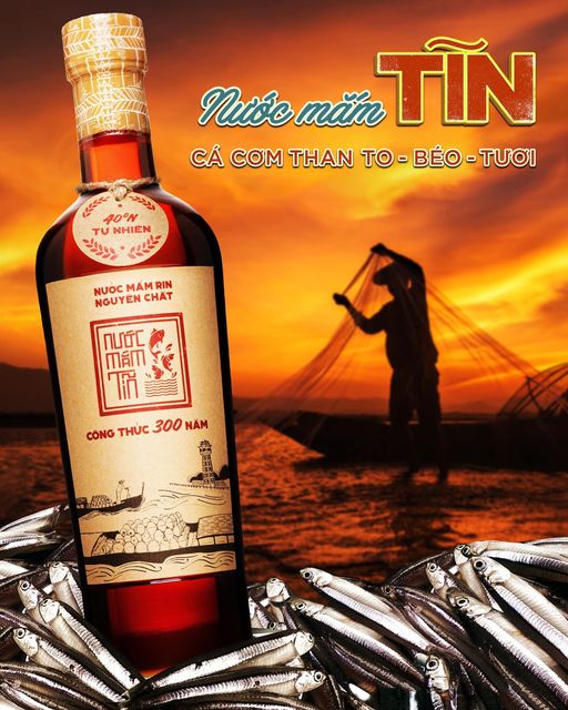 Cặp 2 Chai Nước Mắm Tĩn Nhãn Đỏ 40N – Nước mắm Rin Truyền thống